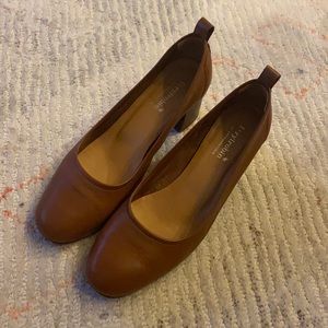 Farylrobin tan leather pumps Anthropologie 38